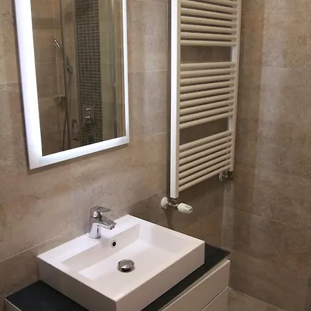 Апартаменты Csenge Apartman Шиофок